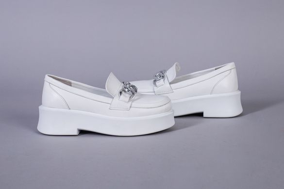Туфлі жіночі шкіряні білого кольору з ланцюгом, 35, 23