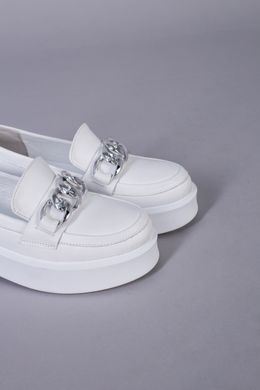 Туфли женские кожаные белого цвета с цепью, 41, 26.5