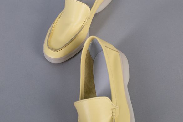 Туфли женские кожаные желтого цвета на низком ходу, 40, 26