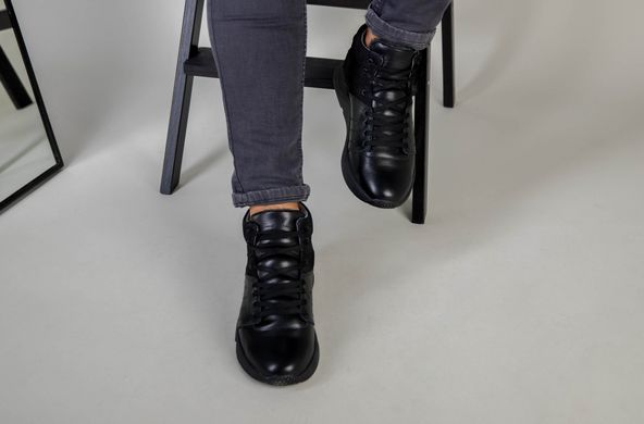 Ботинки мужские кожаные черного цвета с вставкой нубука зимние, 39, 26