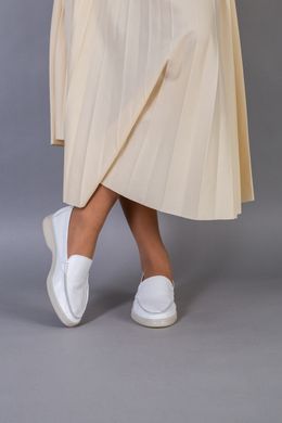 Туфли женские кожаные белого цвета на низком ходу, 36, 24