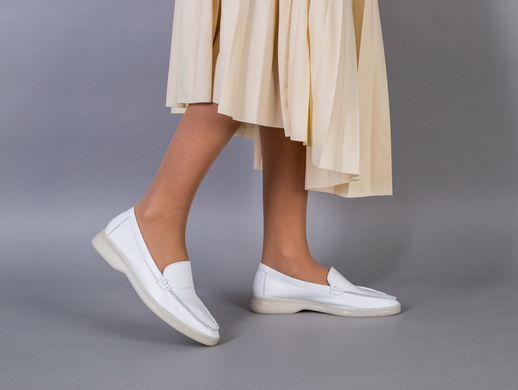Туфли женские кожаные белого цвета на низком ходу, 36, 24