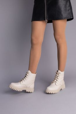 Ботинки женские кожаные бежевого цвета на шнурках на байке