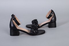 Босоножки женские кожаные черные с плетением на каблуке, 41, 27