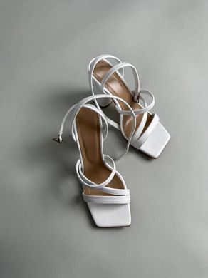 Босоножки женские кожаные белого цвета на каблуке, 35, 23.5