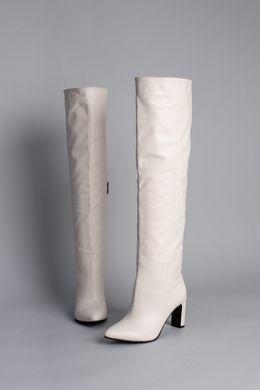 Ботфорты женские кожаные молочного цвета на каблуке демисезонные, 40, 25.5