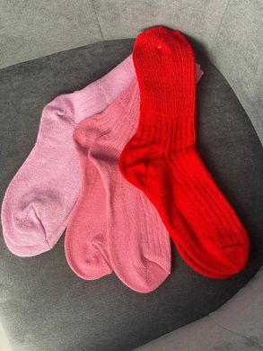 Шкарпетки жіночі світло-рожевого кольору