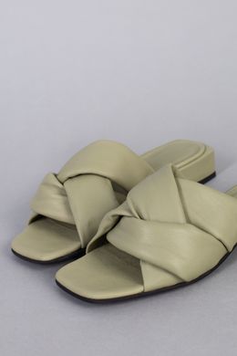 Шлепанцы женские кожаные цвета хаки на небольшом каблуке, 37, 24