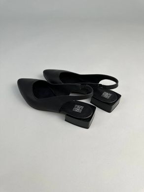 Босоніжки жіночі шкіряні чорного кольору, 36, 23
