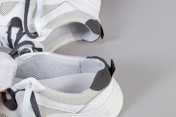 Чоловічі білі шкіряні кросівки із вставками сітки, 40, 27