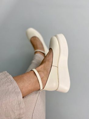 Туфли женские кожаные молочного цвета на платформе, 41, 26