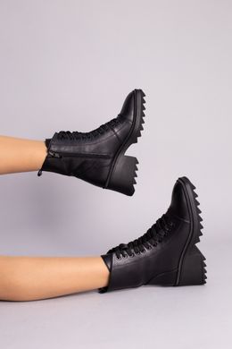 Ботинки женские кожаные черного цвета на небольшом каблуке, 36, 23.5