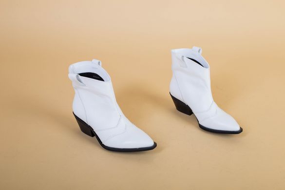 Ботинки женские кожаные белые на небольшом каблуке демисезонные, 37, 24