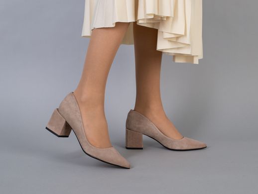 Туфлі жіночі замшеві колір латте з обтягнутим підбором, 38, 25