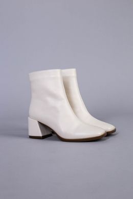 Ботинки женские кожаные молочного цвета зимние, 40, 26