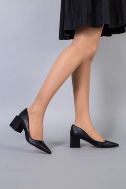 Туфли женские кожаные черного цвета, 37, 24-24.5