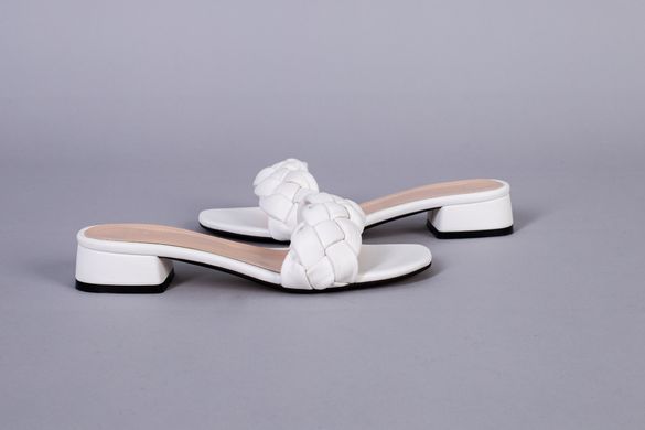 Шлепанцы женские кожаные белые на каблуке 2 см, 41, 26