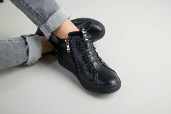 Демисезонные черные кожаные ботиночки для мальчика, 38, 24.5