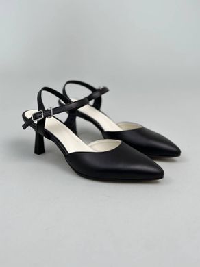 Босоножки женские кожаные черного цвета на каблуках, 36, 23.5