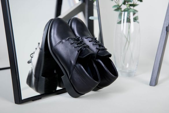 Женские кожаные туфли на низком ходу черные, 36, 23.5
