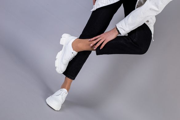 Туфли женские кожаные белые на шнурках, 41, 26.5